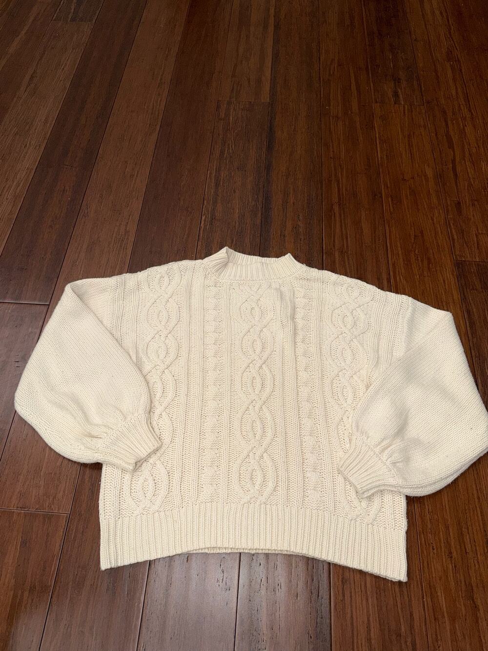Medium HYFVE cream chunky cable knit pullover sweater